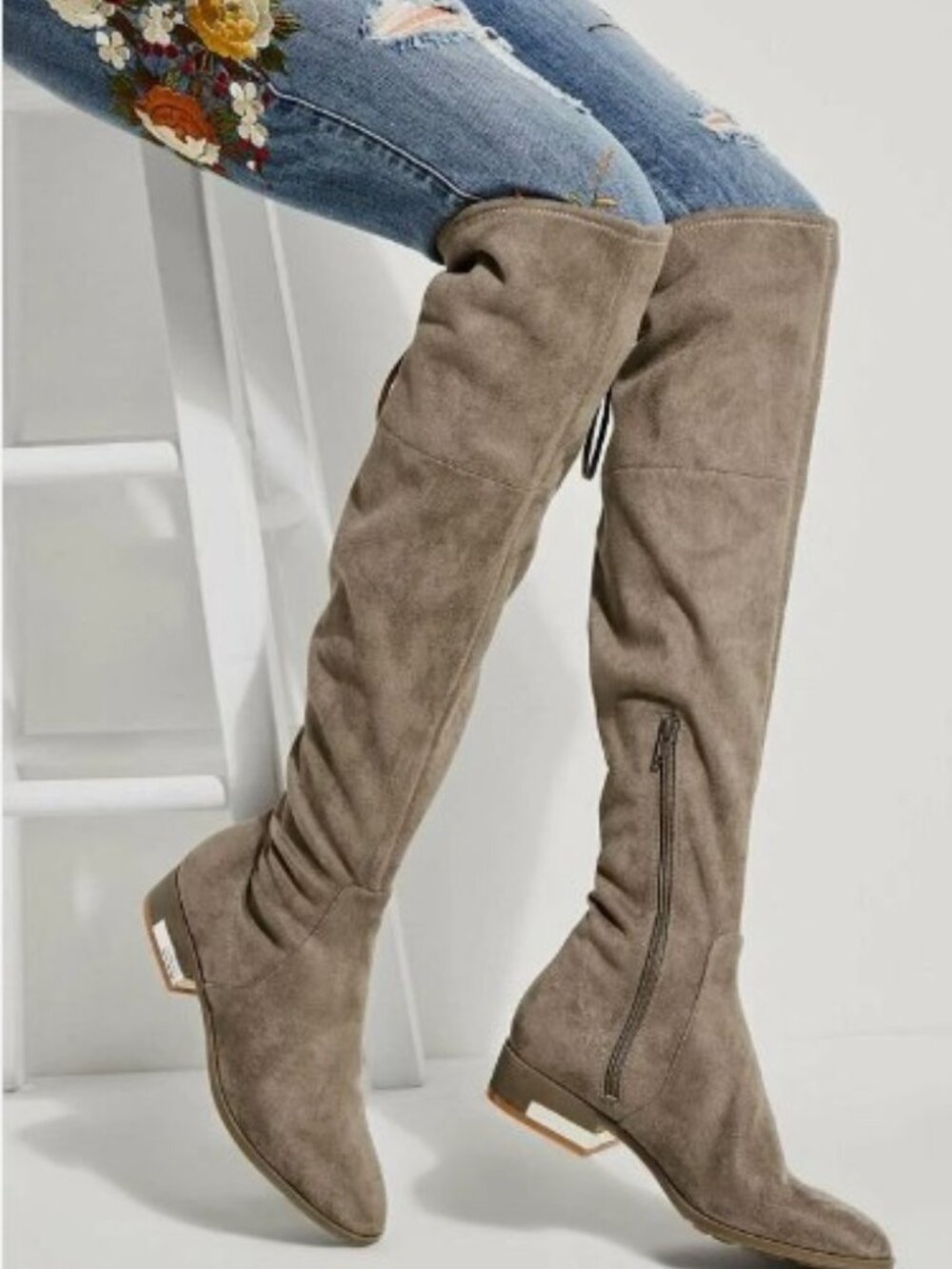 Guess Zafira Over-the-kneee Suede Boots Taupe / Gray Size 9M